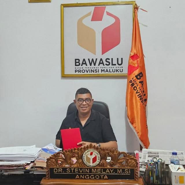 Stevin Melay, anggota Bawaslu Maluku. (Foto: Istimewa) 