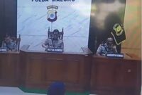 Bripda MS, anggota Brimob Batalyon C Pelopor Polda Maluku sedang menjalani sidang kode etik di Mapolda Maluku, Tantui, Kota Ambon, Senuin (23/2/2026). Foto : Tangkapan layar FB Rizal Bin Moh Tawakal