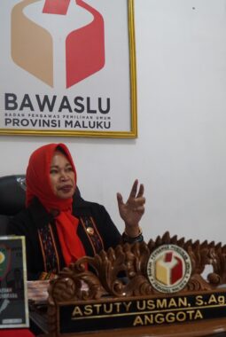 Kampung sebagai Pusat Peradaban Demokrasi
