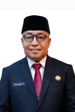 Berpengalaman dan Teruji, Robby Sapulette Layak Jadi Sekkot Ambon