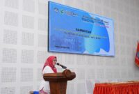 Wakil Rektor Bidang Kemahasiswaan, Hubungan Masyarakat, dan Alumni, Dr. Nur Aida Kubangun, S.Pd., M.Pd., menyampaikan sambutan pada pembukaan gelaran Seleksi Olimpiade Nasional Matematika dan Ilmu Pengetahuan Alam Perguruan Tinggi (ON MIPA-PT) tingkat Universitas Pattimura tahun 2026,  bertempat di Fakultas Sains dan Teknologi (FST) pada Kamis, (16/4/2026). Foto: Humas Unpatti
