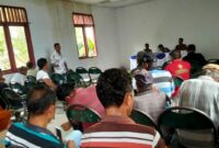 Pemerintah Desa Wulur, Kecamatan Damer, Kabupaten Maluku Barat Daya menggelar rapat  di Balai Pemuda Desa Wulur, Senin (20/4/2026) memutuskan penolakan wilayah mereka dimasukkan dalam kawasan konservasi perairan laut Damer. Foto : Istimewa 