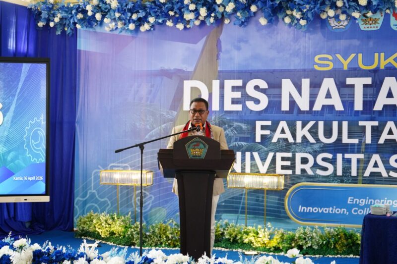 Wakil Gubernur Maluku, Abdullaj Vanath menyampaikan sambutan pada acara Dies Natalis ke-56 Fakultas Teknik Universitas Pattimura, Kamis (16/4/2026). Foto : Diskominfo Maluku 