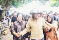 La Sandi, nelayan asal Desa Kawa, Kecamatan Seram Barat, Kabupaten Seram Bagian Barat berhasil ditemukan oleh Tim SAR pada Kamis (28/5/2026). Foto : Basarnas Maluku.
