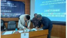 Penandatanganan MoU, MoA, dan IA yang dilakukan oleh Dekan FISIP UNPATTI dan Ketua Program Studi Ilmu Komunikasi, di Universitas Muhammadiyah Yogyakarta, Selasa (12/5 2026). Foto: Istimewa
