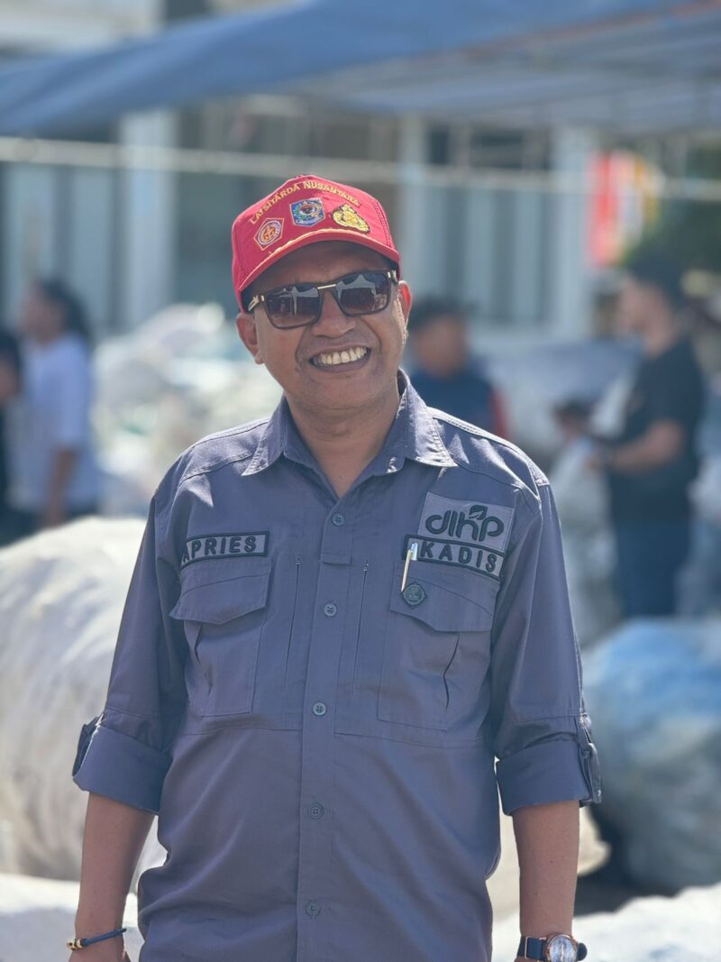 Kepala Dinas Lingkungan Hidup dan Persampahan (DLHP) Kota Ambon, Apries Gaspersz. Foto : Dok. Humas Pemkot