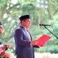 Ketua DPRD Provinsi Maluku, Benhur George Watubun, saat membacakan teks Proklamasi di HUT ke-81 RI, yang berlangsung di Lapangan Merdeka Ambon, Senin (17/8/2026). (Foto: Merindudprd)