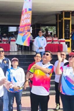Sambut HUT ke-451, Wali Kota Ambon Dorong Kebersamaan Lewat Lomba KORMI dan Expo PKK