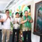 Ketua Umum Majelis Pengurus Pusat (MPP) ICMI, Prof. Dr. Arif Satria, Sekretaris Daerah Provinsi Maluku Sadali Ie, Ketua MPW ICMI Maluku Dr. Ruslan Tawari, dan Ketua Umum Majelis Pengurus Pusat (MPP) Pemuda ICMI, Ismail Rumadan meresmikan Sekretariat MPW ICMI Maluku, di kawasan Waihaong, Kota Ambon, Sabtu (8/8/2026). (Foto : Istimewa)

