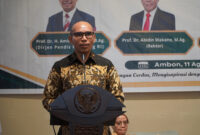 Anggota Komisi VIII DPR RI Fraksi Partai Gerindra, Alimudin Kolatlena, menyampaikan sambutan pada 
Workshop Penyusunan Rencana Pembelajaran Semester (RPS) Berbasis Outcome Based Education (OBE) Terintegrasi Cinta dan STEM, di Hotel Kamari, Ambon, Selasa (11/8/2026). Kegiatan tersebut merupakan kolaborasi UIN Ambon, Komisi VIII DPR RI, dan Kemenag Kanwil Maluku. (Foto : Istimewa)

