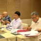 Sekretaris Daerah  Provinsi Maluku, Sadali Ie (dua dari kiri) menghadiri
Rapat Pembahasan Update Penanganan Dampak Sosial Kemasyarakatan (PDSK) Proyek Strategis Nasional (PSN) Blok Masela yang berlangsung di Kantor INPEX Masela Ltd., Jakarta, Rabu (5/8/2026). (Foto : Diskominfo Maluku)

