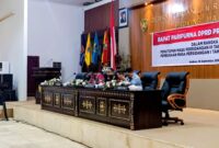 DPRD Provinsi Maluku resmi menutup Masa Persidangan III Tahun Sidang 2025/2026, sekaligus membuka Masa Persidangan I Tahun Sidang 2026/2027, yang berlangsung di ruang rapat paripurna, Rabu (16/9/2026). (Foto : Dok. Humas DPRD Maluku)
